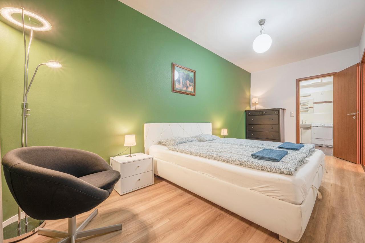 Modern Apartment With Garage Budapeste Exterior foto